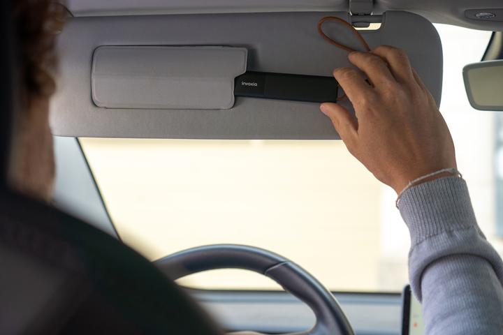 Actual product image Invoxia GPS Tracker (Android, iOS)