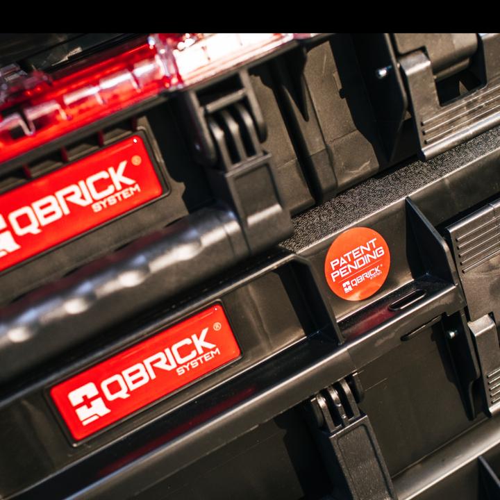 Actual product image Qbrick Large organiser with individual cases and adapter ORGQ2XLADCZAPG003