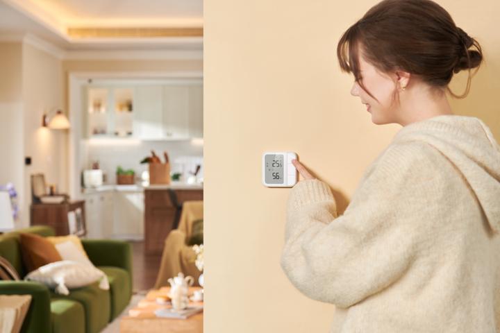 Actual product image Aqara Thermostat W500