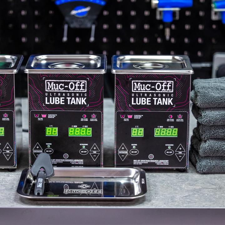 Image du produit Muc-Off Ultrasonic Tank Kit (750 ml, Nettoyant pour vélo, Ensemble de soins)