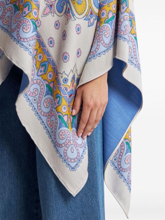 Actual product image Etro Cape (One size)