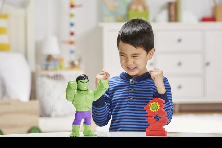 Immagine prodotto Hasbro Butterfly Power Hulk Giocattolo per la scuola dell'infanzia, alto 25 cm Hulk Actio