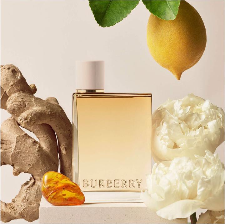 Actual product image Burberry HER - London Dream Eau de Parfum (Eau de parfum, 30 ml)
