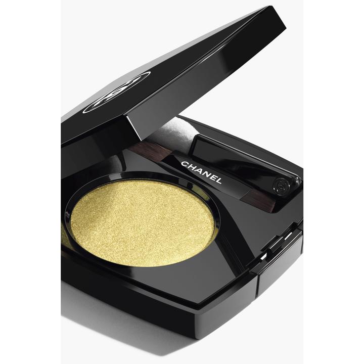 Immagine prodotto Chanel Ombre Essentielle 224 Blé D'or Antique 2.2 g (224 Blé D'or Antique)