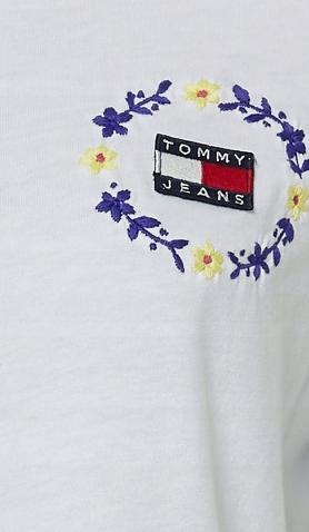 Actual product image Tommy Hilfiger Tjw regular ladies T-shirt with flower badge (XS)