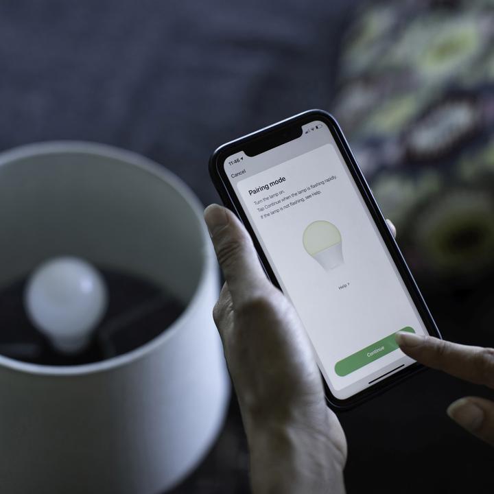 Actual product image Hombli Smart Bulb 9W RGB (2x) (E27, 9 W, 800 lm, 2 x, F)