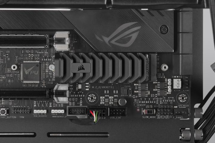 Immagine prodotto Corsair MP600 PRO XT (8000 GB, M.2 2280)