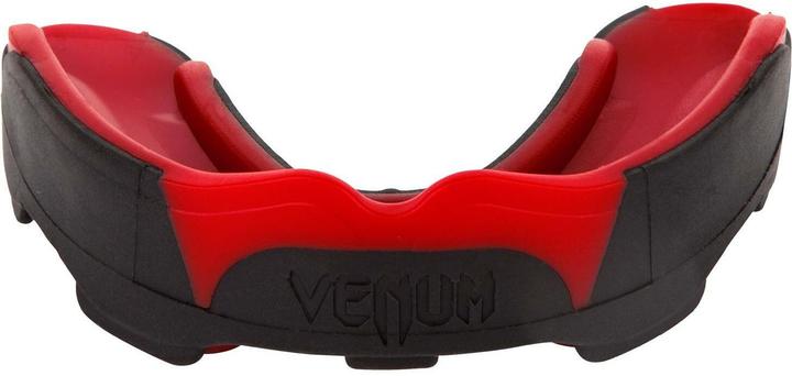 Venum Predator Mouthguard-Black/Red (One size)