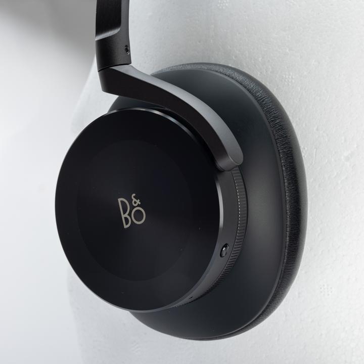 Actual product image B&O Audio Beoplay H95 (ANC, 38 h, Wireless, Cable)