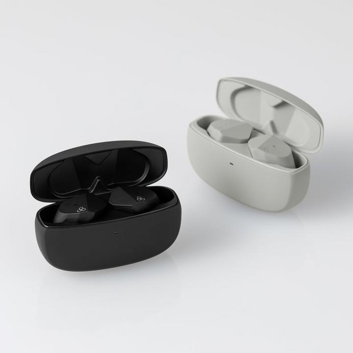 Actual product image FINAL ZE2000 Black (35 h, Wireless)