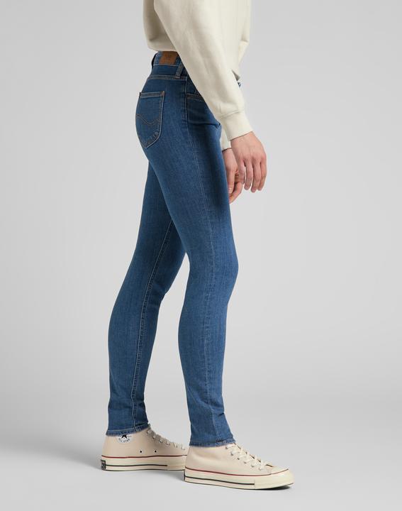Actual product image Lee Scarlett (25)