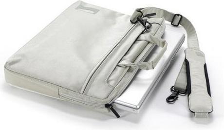 Actual product image Tucano Workout Case Ice white (15.40", Apple)