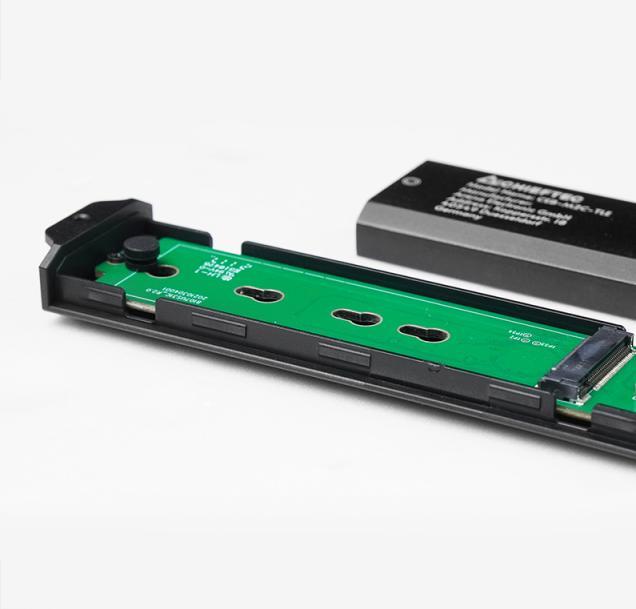 Produktbild Chieftec SSD M.2 PCIe NVMe/S-ata SSD Enclosure Tool-Less (M.2)