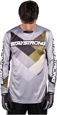 Actual product image Stay Strong Chevron (XL)