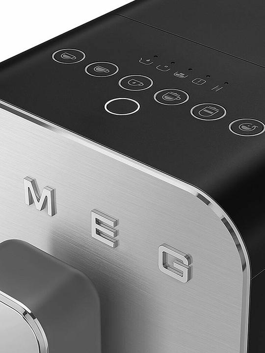 Actual product image Smeg BCC13BLMEU (EU plug)