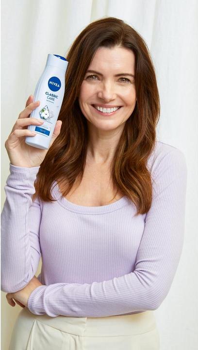 Produktbild NIVEA Classic Care pH-Optimal (250 ml, Flüssiges Shampoo)