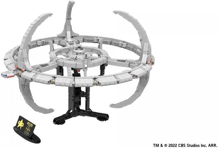 Actual product image Blue Brixx Star Trek Space Station Deep Space Nine