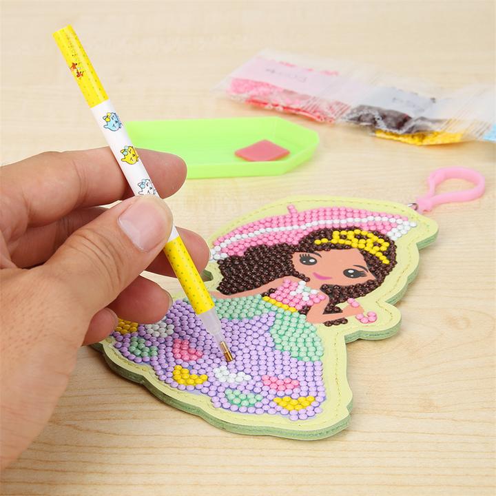 Produktbild Cover-Discount DIY Bastel-Set Glitzer Strasssteine Anhänger Prinzessin