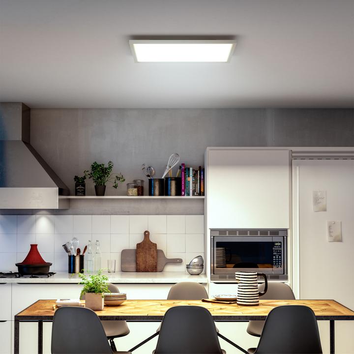 Actual product image Philips Hue Aurelle Basis BT (3550 lm)