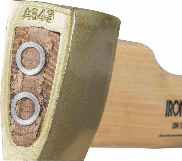 Actual product image Ironside Axe w/Handle 1,0 kg