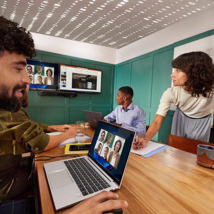 Produktbild Poly Studio V52 USB Video Bar - EU