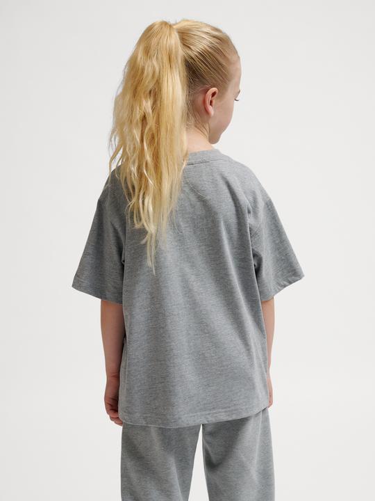 Produktbild hummel hmlJR LOOSE T-SHIRT S/S BEE (110)