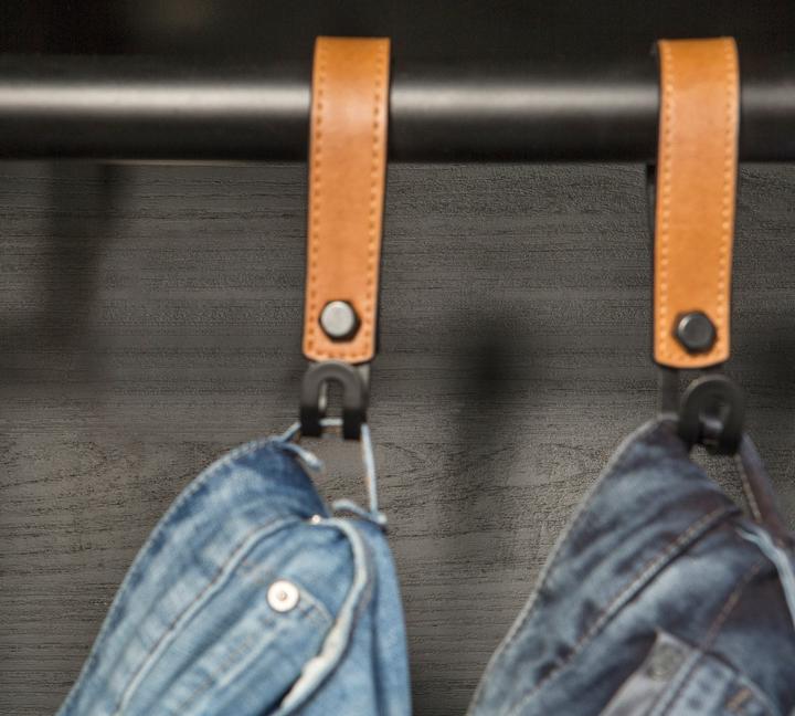 Immagine prodotto Cilek Armadio in metallo scuro con porte scorrevoli (162.80 cm)