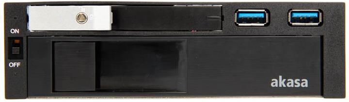 Actual product image Akasa Lokstor M51 enclosure for storage drives with front connectors
