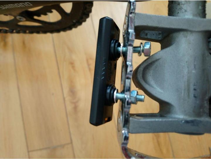 Actual product image Shimano Reflector set