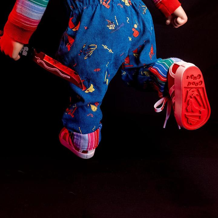 Produktbild Trick or Treat Studios Chucky, la poupée de sang poupée Plush Body Chucky Ultimate Doll 74 cm