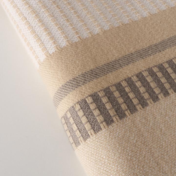 Actual product image Boltze Home Hazel (130 x 130 cm)