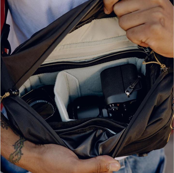 Actual product image Peak Design Outdoor Sling 7L (Camera hip bag, 7.50 l)