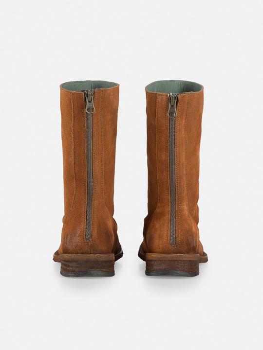 Actual product image Felmini GREDO W107 Wide Fit boot in suede, with a zip at the back for a secure fit. (36)