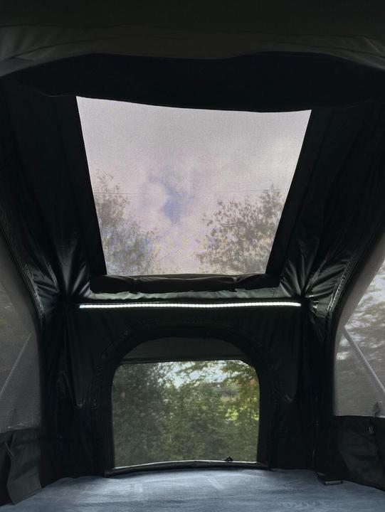 Actual product image Eurotrail Rooftop tent Durban (Roof tent, 59 kg, 2 persons)