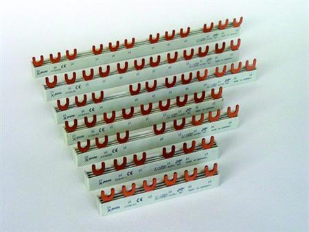 Actual product image Eaton Triple pole busbar, 6 ways