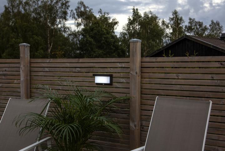 Produktbild Star Trading Solar Spotlight Valla (800 lm, IP44)
