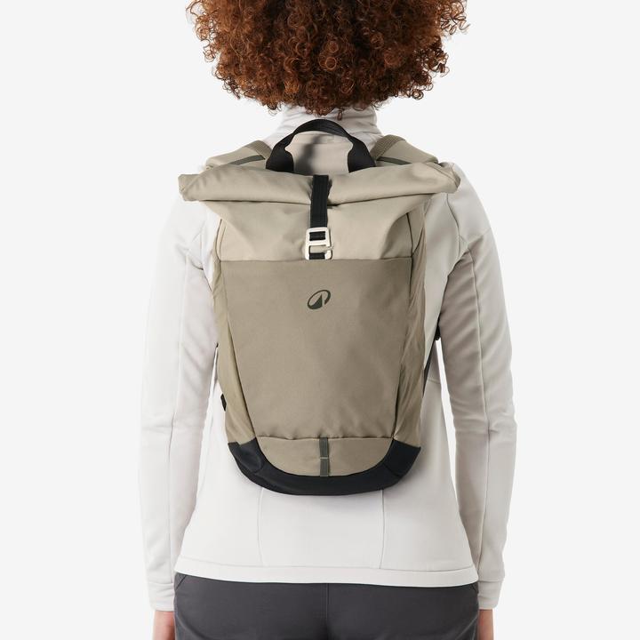 Image du produit Quechua Sac à dos de randonnée 16L+4, NH500 Escape Rolltop beige (21 l)