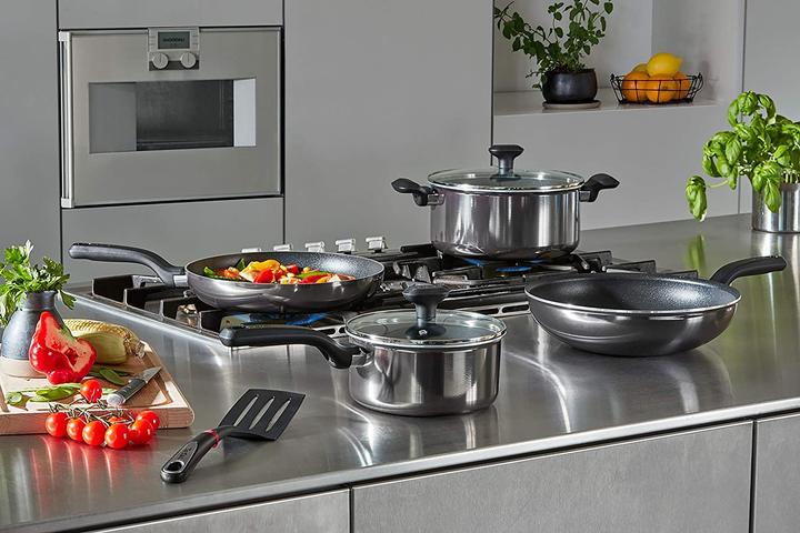 Actual product image Tefal Resist (28 cm, Frying pan, Aluminium)