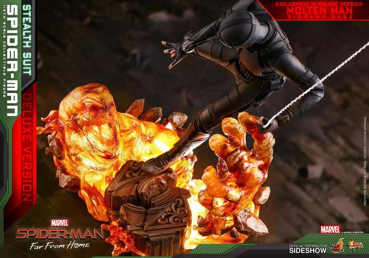 Actual product image Hot Toys Far from Home "Stealth Suit Spider-Man" 1/6 Scale Figure Deluxe Version