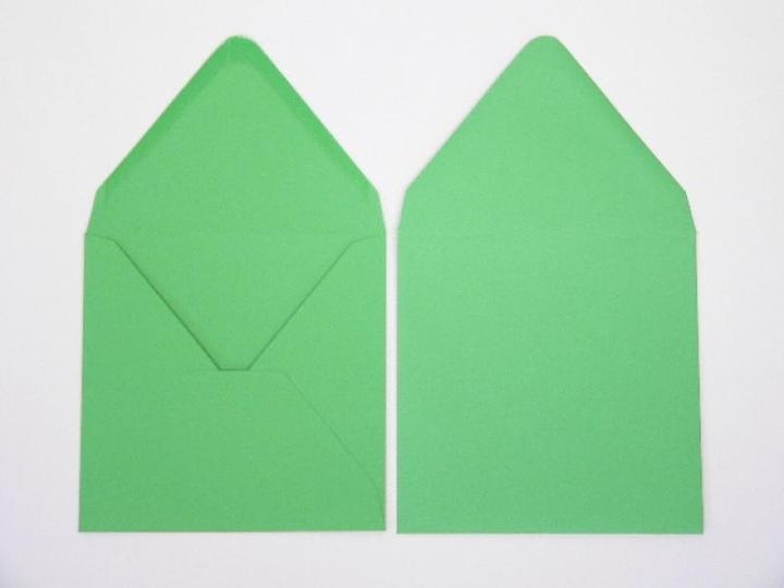 Produktbild Blanke Briefumschläge 160x160mm 120g/qm gummiert VE=100 Stück smaragd (100 x)