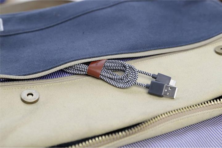 Actual product image Native Union Belt Cable (1.20 m, USB 2.0)