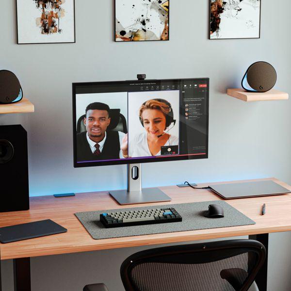 Produktbild Alogic Clarity Pro +Webcam u. PD USB C (3840 x 2160 Pixel, 27")