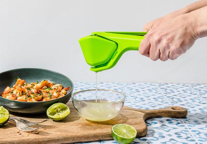 Actual product image DreamFarm Fluicer - Lime