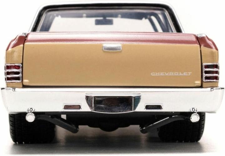 Actual product image Jada Looney Tunes Chevy El Camino 1:24