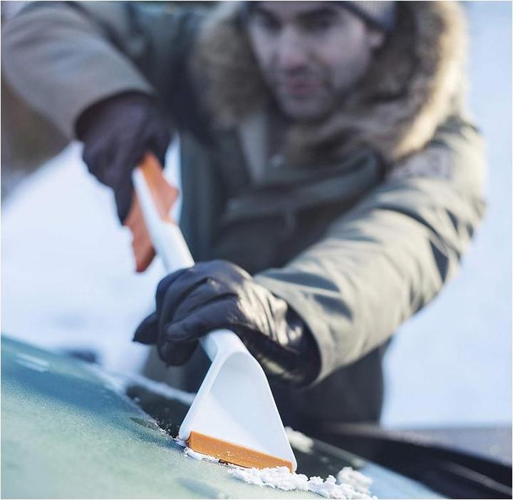 Immagine prodotto Fiskars Raschiaghiaccio spazzola neve SnowXpert