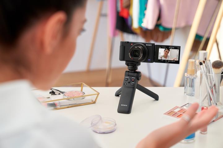 Productafbeelding Sony ZV-1 (24 - 70 mm, 20.10 Mpx, 1")