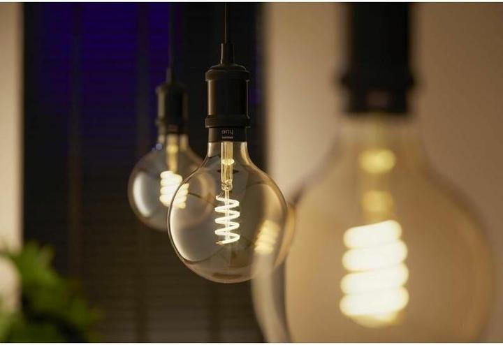 Actual product image Philips Hue Philips E27 single pack Giant Globe (E27, 7 W, 550 lm, 1 x, G)