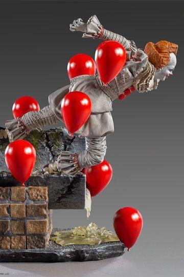 Actual product image Iron Studios Stephen Kings Es 2: Pennywise 1/10