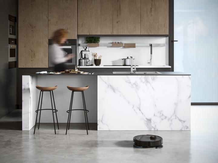 Image du produit Ecovacs Deebot Ozmo T8 AIVI (Robot d'aspiration et de nettoyage)