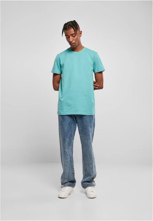 Actual product image Urban Classics Basic Tee - 5154 (XL)